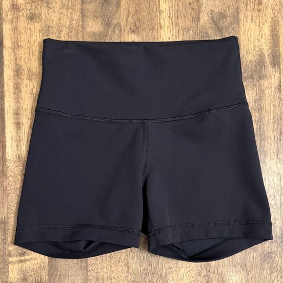 Lululemon Wunder Train Short High Rise 4” Everlux Biker Yoga Gym Black Size 6 - Picture 2 of 9